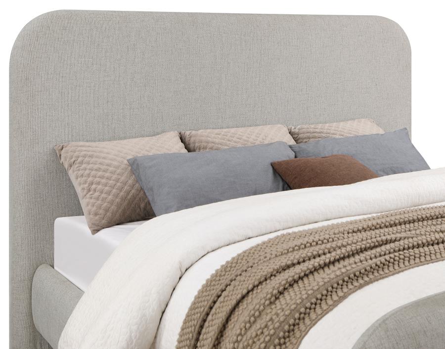 302052Q Wren Upholstered Queen Platform Bed Grey