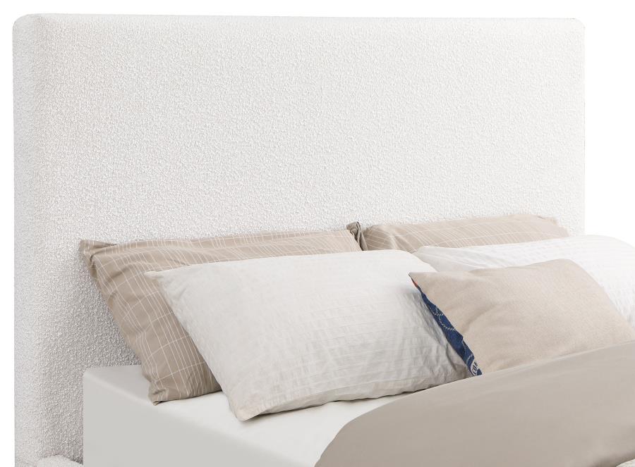 302053Q Knox Upholstered Queen Platform Bed Cream